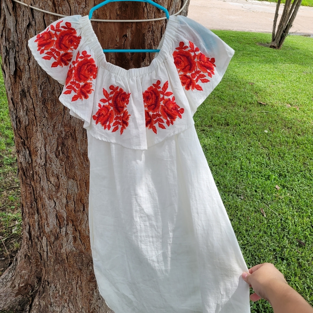Altar'd State XS Off shoulder White Embroidered Dress